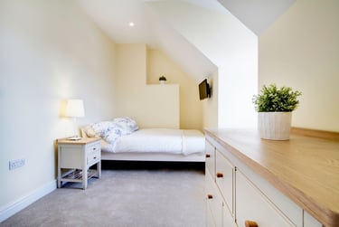 6 bed house, Derby Road, Fallowfield, Manchester, M146US - Image 3