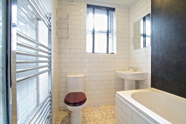 6 bed house, Booth Avenue, Fallowfield, Manchester, M146RB - Image 2