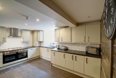 8 bed house, Derby Road, Fallowfield, Manchester, M146RE - Image 13