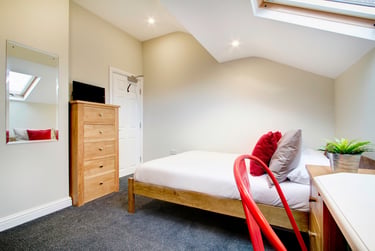 7 bed house, Booth Avenue, Fallowfield, Manchester, M146RB - Image 5