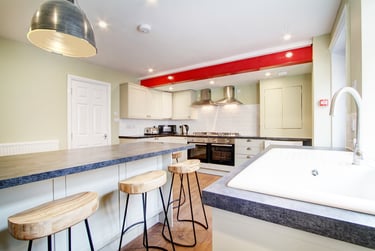 9 bed house, Hyde Park Road, Hyde Park, Leeds, LS61AJ - Image 4