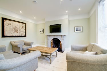 6 bed house, Hyde Park Road, Hyde Park, Leeds, LS61AJ - Image 1
