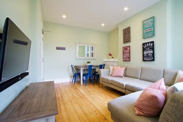 5 bed house, Newstead Grove, Arboretum, Nottingham, NG14GZ - Image 1