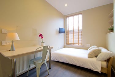 7 bed house, Brudenell Mount, Hyde Park, Leeds, LS61HT - Image 12