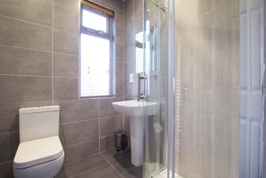 6 bed house, Hessle Terrace, Hyde Park, Leeds, LS61EQ - Image 3