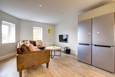 4 bed flat, Peel Street, Arboretum, Nottingham, NG14GR - Image 3