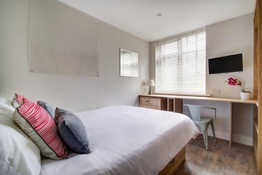 5 bed flat, Peel Street, Arboretum, Nottingham, NG14GR - Image 3