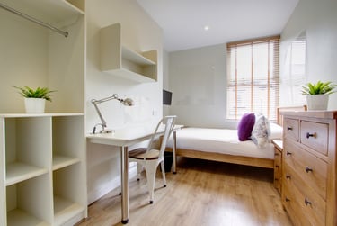 7 bed house, Ebberston Terrace, Hyde Park, Leeds, LS61AU - Image 5