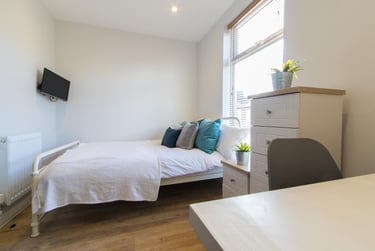 5 bed house, Barrington Road, Wavertree, Liverpool, L153HP - Image 4