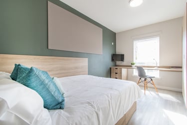 4 bed flat, Morrison Circus, Haymarket, Edinburgh, EH38DX - Image 10