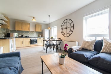 4 bed flat, Morrison Circus, Haymarket, Edinburgh, EH38DX - Image 7