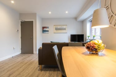 3 bed flat, Victoria Road, Hyde Park, Leeds, LS61PD - Image 6