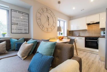 3 bed flat, Victoria Road, Hyde Park, Leeds, LS61PD - Image 4