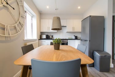 3 bed flat, Victoria Road, Hyde Park, Leeds, LS61PD - Image 5