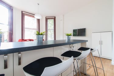 6 bed flat, Ladybarn Road, Fallowfield, Manchester, M146WN - Image 4