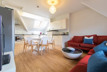 7 bed flat, Ladybarn Road, Fallowfield, Manchester, M146WN - Image 8