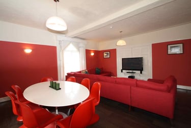 10 bed house, Fishergate, York, YO104AE - Image 2