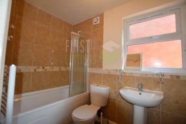 5 bed house, Clarendon Park Road, Clarendon Park, Leicester, LE23AG - Image 2