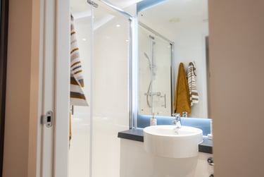 En-suite at Nelson Place, 8 Nelson Street, Belfast Metropolitan College, Belfast, BT151BH - Image 3