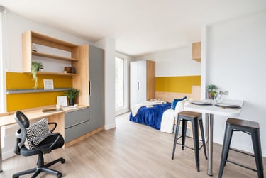Studio Gold at Hillfort House, Moulsecoomb Way, Lewes Road, Brighton, BN24PB - Image 1