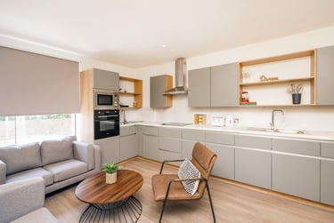 Ensuite Silver at Hillfort House, Moulsecoomb Way, Lewes Road, Brighton, BN24PB - Image 3