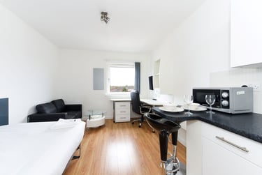 Studio Platinum at Brookland Road, Brookland Road, City Centre, Leicester, LE26BH - Image 1