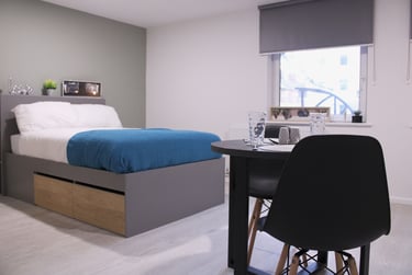 Studio Gold at Queens Court, Jarrom Street, City Centre, Leicester, LE27DJ - Image 1