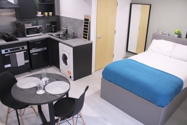 Studio Gold at Queens Court, Jarrom Street, City Centre, Leicester, LE27DJ - Image 3