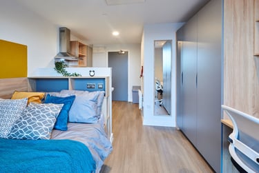 Studio Gold at York House, 40 Mansfield Road, Nottingham Trent University, Nottingham, NG13GZ - Image 1