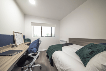 Ensuite at Hollis Croft, Hollis Croft, City Centre, Sheffield, S14BG - Image 1
