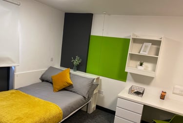 Ensuite Silver - Image 1