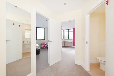 One Bed Apartment at Hydrogen, 1 Goldsmith Street, City Centre, Nottingham, NG15ND - Image 1