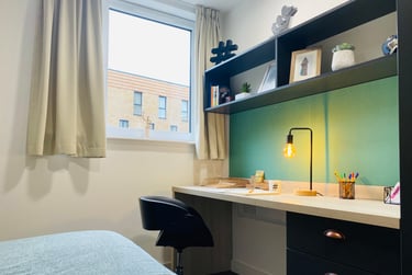 En-suite diamond at Mannequin House, 5 Blackhorse Lane, Walthamstow, London, E176DS - Image 2