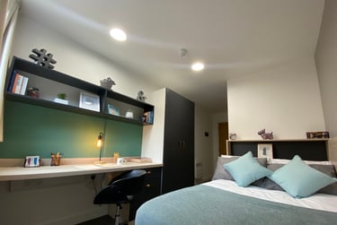En-suite diamond at Mannequin House, 5 Blackhorse Lane, Walthamstow, London, E176DS - Image 1