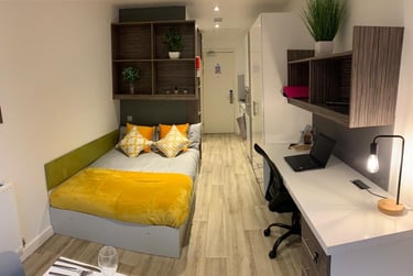 Studio Silver at Newcastle 1, Blandford Square, City Centre, Newcastle, NE14EZ - Image 1