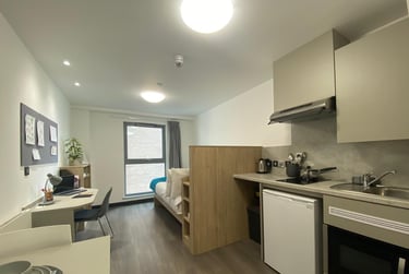 Studio accessible at Swanston House, 41 Queen Street, City Centre, Belfast, BT16ET - Image 2