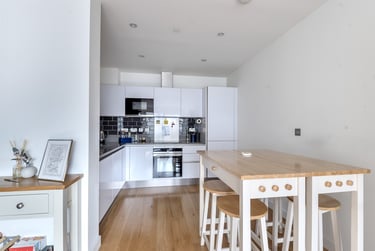 2 bed flat, Flat 110, 27 East Parkside, Greenwich, London, SE100PP - Image 3