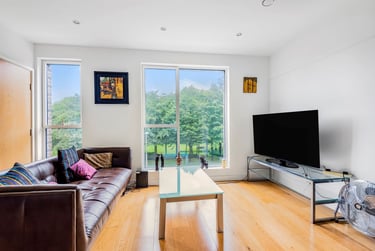 3 bed house, 25 East Parkside, Greenwich, London, SE100JF - Image 2