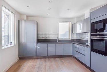 2 bed flat, Flat 41, 48 Reminder Lane, Greenwich, London, SE100NQ - Image 3