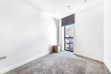 2 bed flat, Flat 45, 21 Reminder Lane, Greenwich, London, SE100UH - Image 4