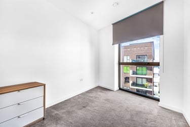2 bed flat, Flat 45, 21 Reminder Lane, Greenwich, London, SE100UH - Image 5