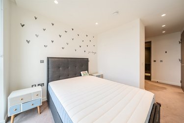 2 bed flat, Flat 58, 1 Pilot Walk, Greenwich, London, SE100UN - Image 6