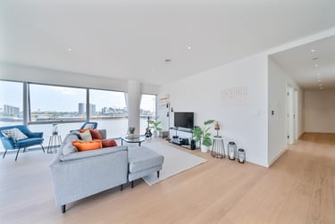 3 bed flat, 18 Cutter Lane, Greenwich, London, SE100YB - Image 3