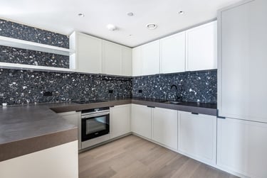 2 bed flat, Flat 1304, 8 Cutter Lane, Greenwich, London, SE100YX - Image 3