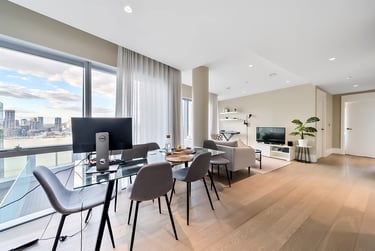 3 bed flat, Flat 1305, 8 Cutter Lane, Greenwich, London, SE100YX - Image 1
