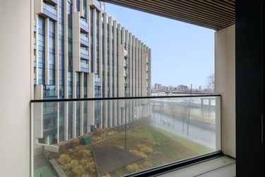 3 bed flat, Flat 206, 2 Cutter Lane, Greenwich, London, SE100ZT - Image 10
