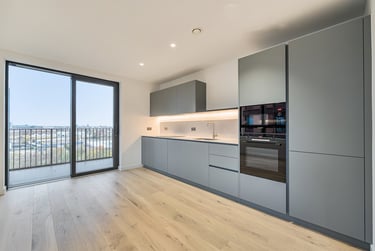 2 bed flat, Flat 706, 2 Mabyn Lane, Greenwich, London, SE100GF - Image 2