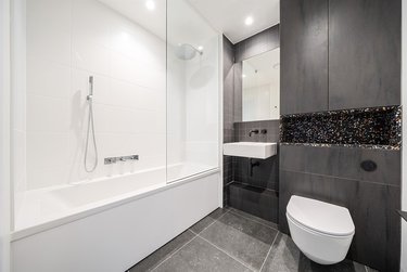1 bed studio, Flat 1008, 57 Chandlers Avenue, Greenwich, London, SE100FH - Image 3