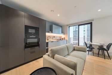 1 bed studio, Flat 404, 57 Chandlers Avenue, Greenwich, London, SE100FH - Image 4