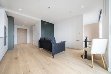 1 bed studio, Flat 1601, 8 Pilot Walk, Greenwich, London, SE100FL - Image 2